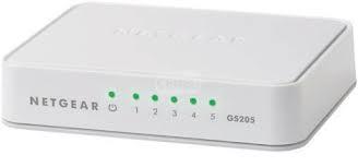 Switch niezarządzalny Netgear GS205 5 x 10/100/1000  - Incom Group
 0606449090413